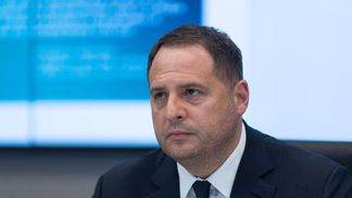 Праздники должны быть мирными, – Ермак о восстановлении тишины на Донбассе