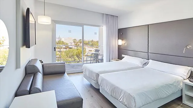 Переваги пляжного відпочинку в Іспанії Переваги пляжного відпочинку в Іспанії