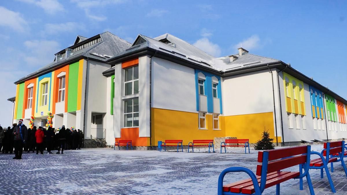 На Львівщині добудували школу, яку почали зводити ще в СРСР: чому не могли закінчити - Львів