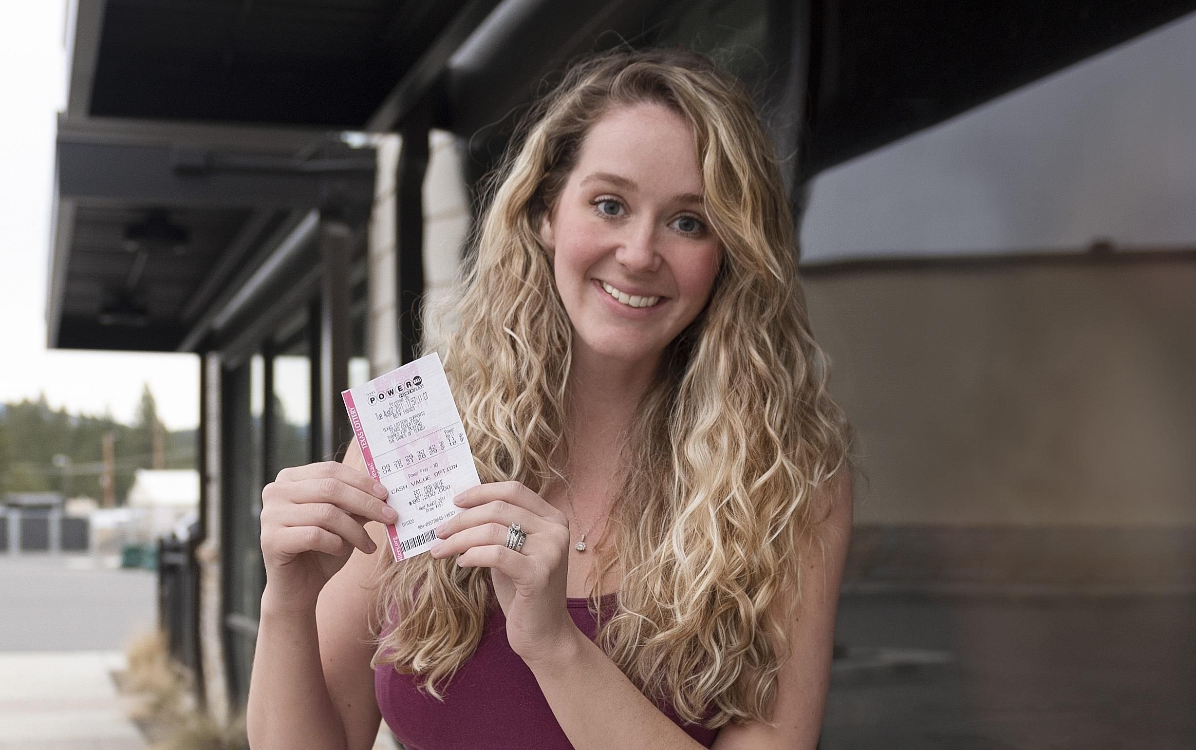 Джекпот Powerball сягнув 400 мільйонів доларів: дізнайтесь, як зіграти з України - Україна новини - 24 Канал Джекпот Powerball сягнув 400 мільйонів доларів: дізнайтесь, як зіграти з України - Україна новини - 24 Канал