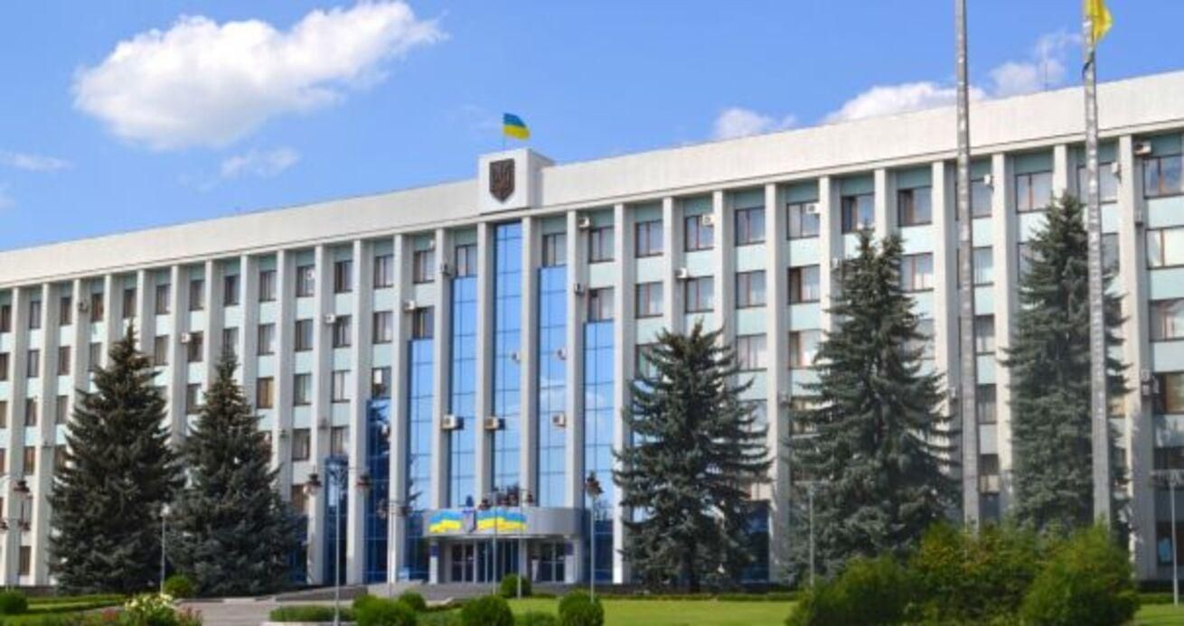 Ровненский облсовет просит наказывать за "пропаганду гомосексуальности": обращение в Раду Ровненский облсовет просит наказывать за "пропаганду гомосексуальности": обращение в Раду