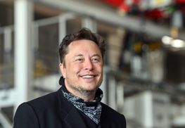 Ілон Маск натякнув, чому підтримує Dogecoin: до чого тут біткойн та нові багатії