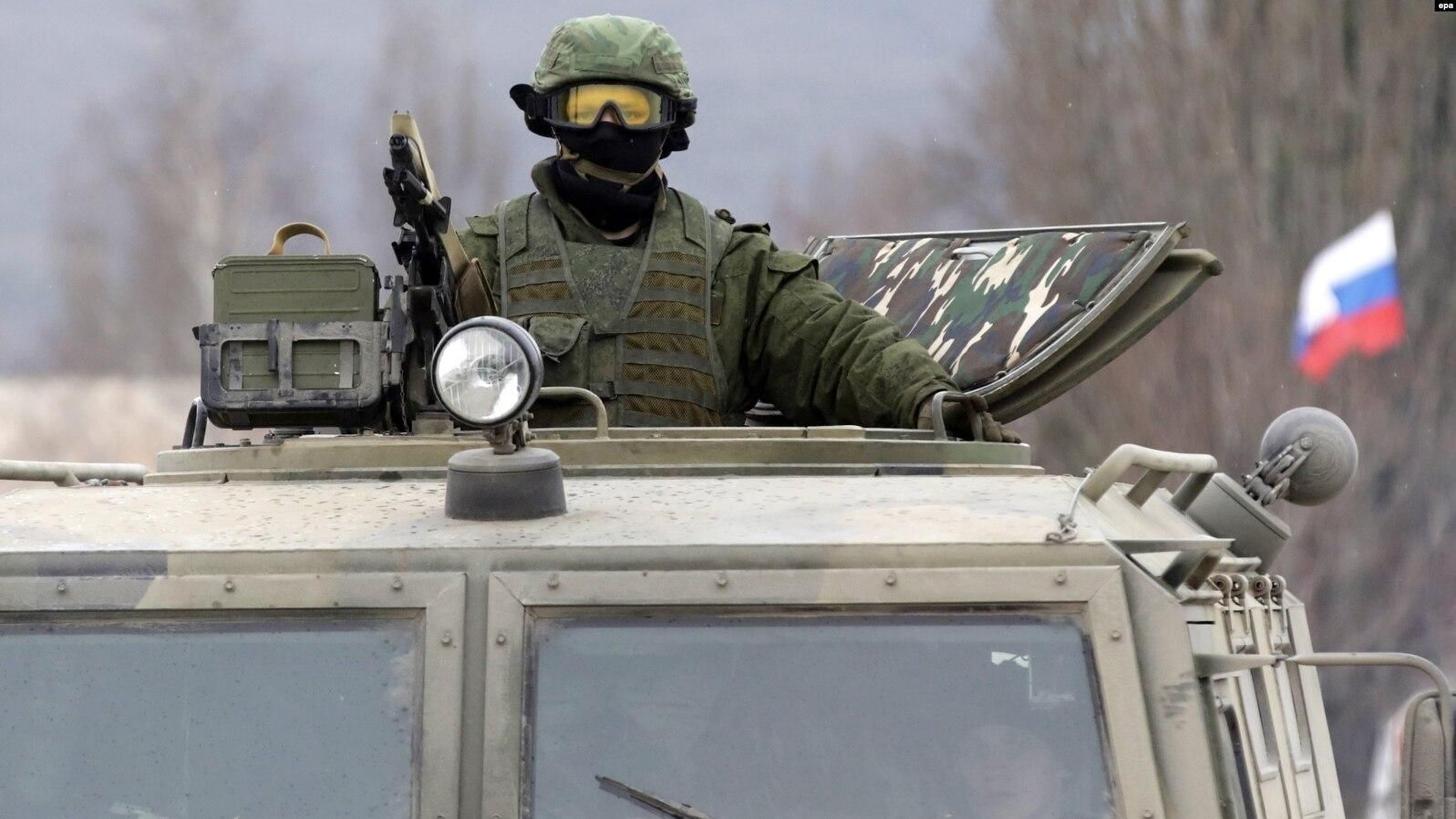 Підозрюють у роботі на українську розвідку: ФСБ затримала російського військового - 24 Канал
