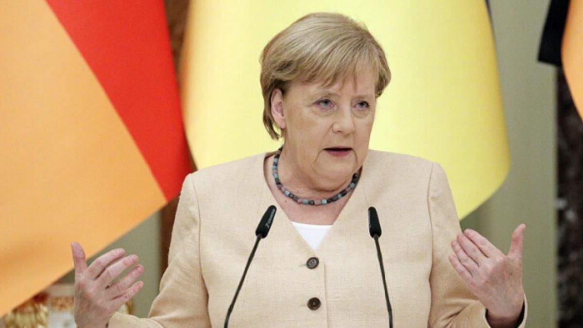 Уряд Меркель в останні дні при владі підтримав рекордні обсяги експорту зброї - 24 Канал