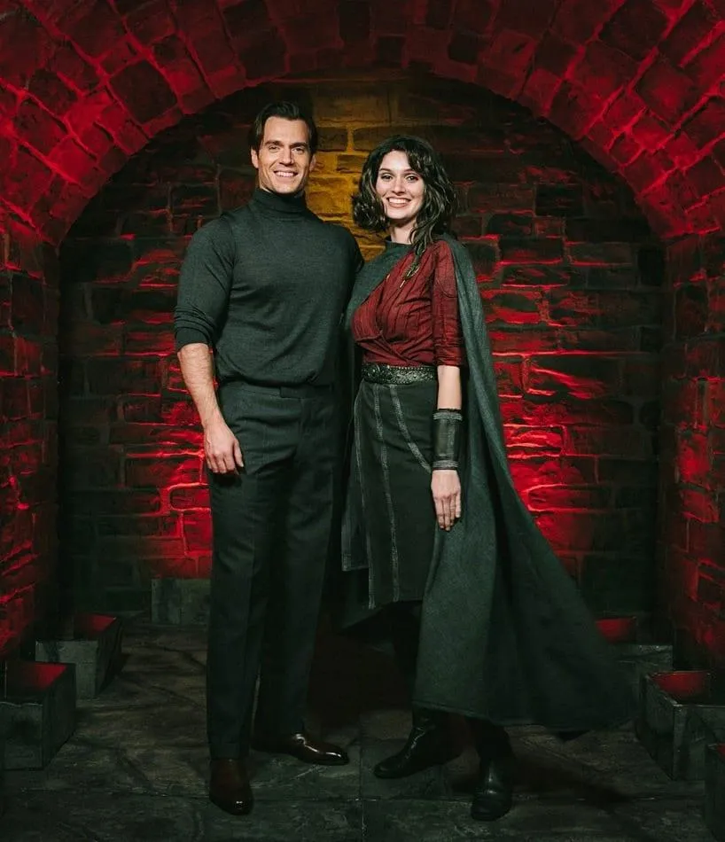 Косплеєрка показала образ Ренфрі з Косплеєрка показала образ Ренфрі з