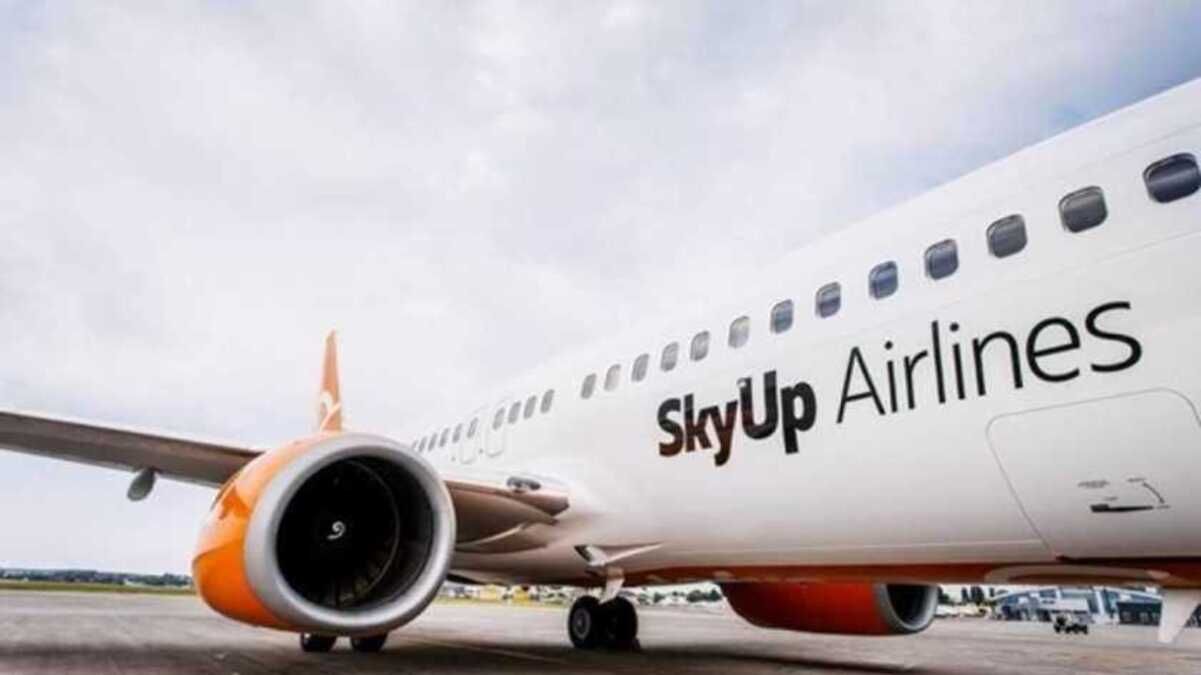 SkyUp анонсувала новорічні акції: як отримати знижки та подарунки