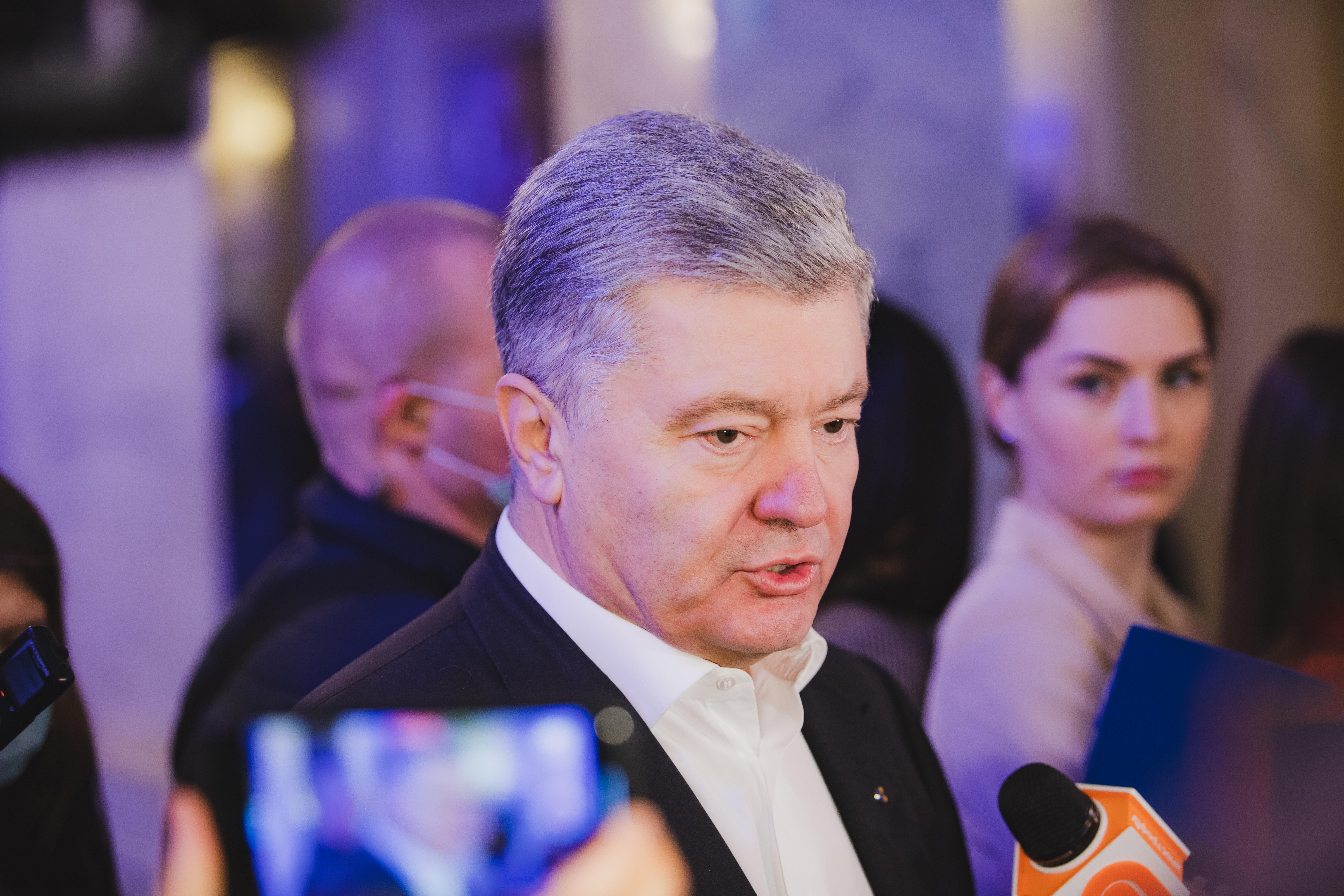 Перспектив нет вообще, – в "Голосе" оценили дело против Порошенко Перспектив нет вообще, – в "Голосе" оценили дело против Порошенко