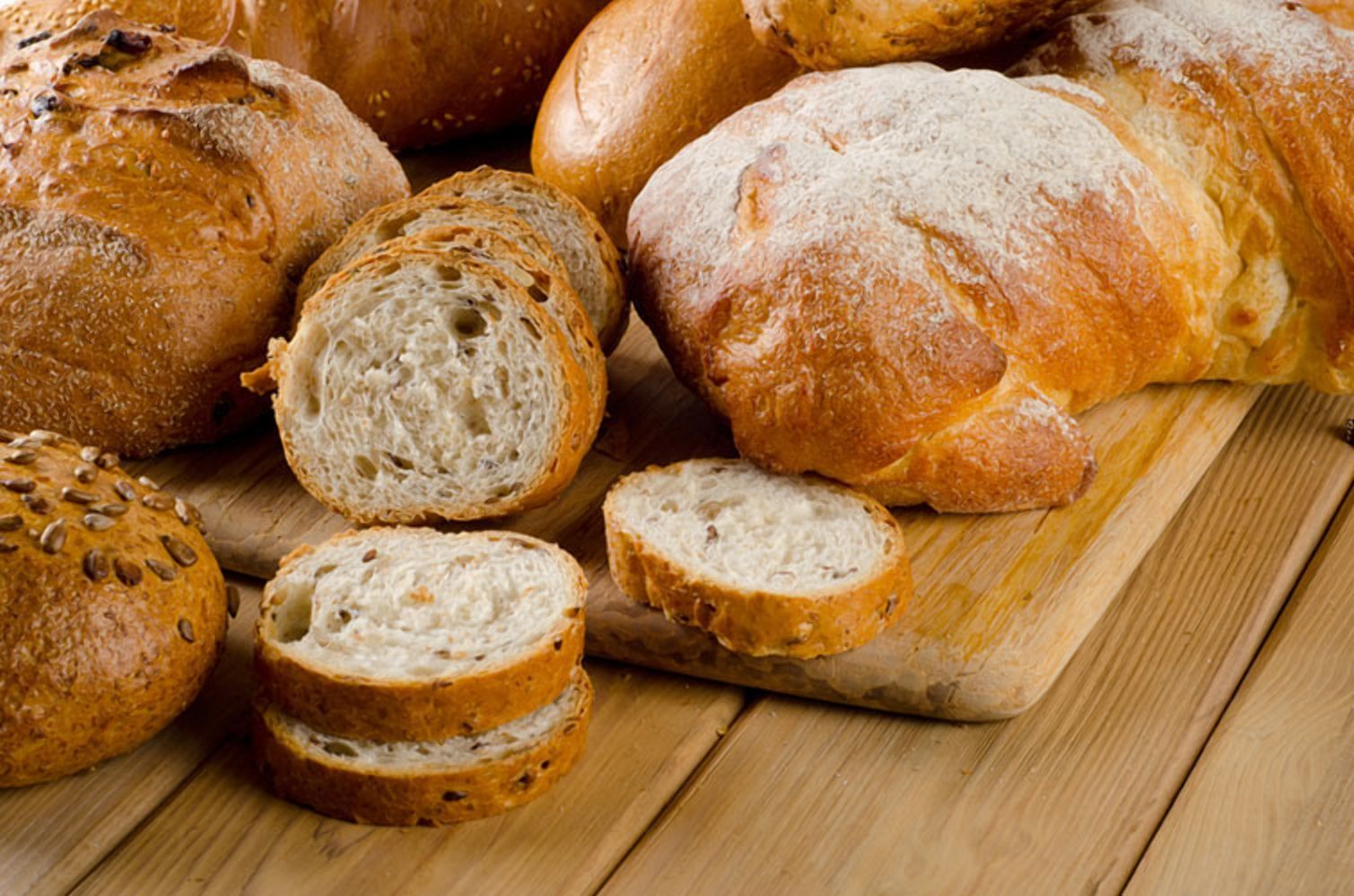 Качественного зерна нет: почему хлеб подорожает, а вкус – ухудшится