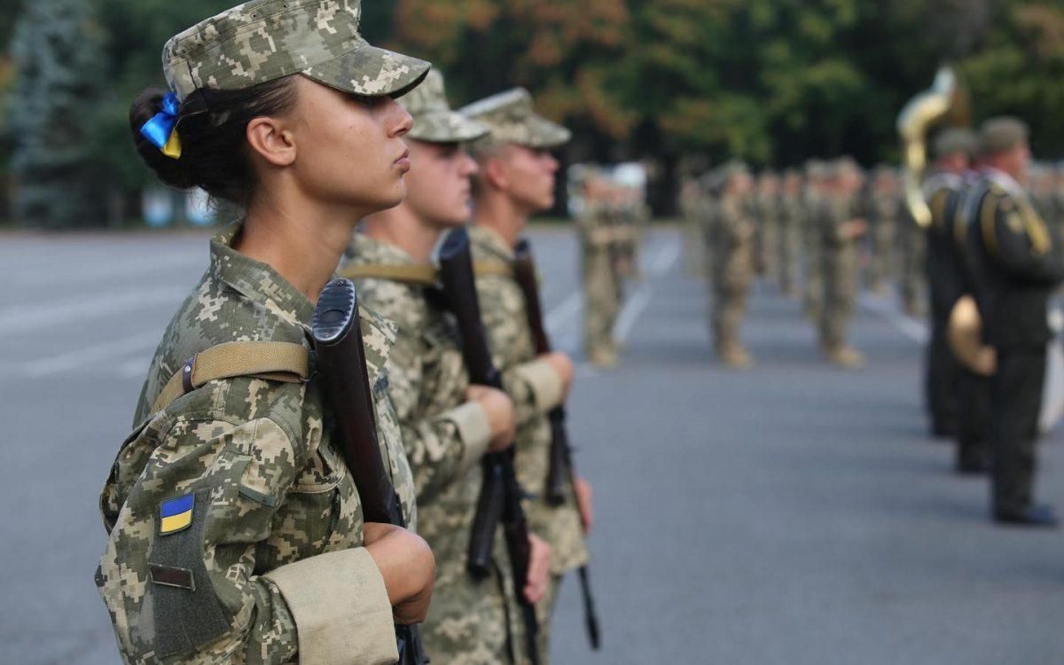 Жінок в армію не забиратимуть, – у Міноборони заспокоїли щодо військового обліку - Україна новини - 24 Канал