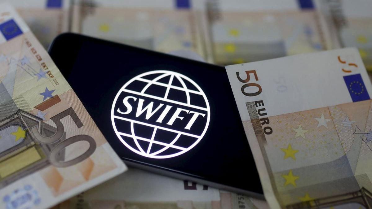 В России не верят в отключение страны от SWIFT В России не верят в отключение страны от SWIFT