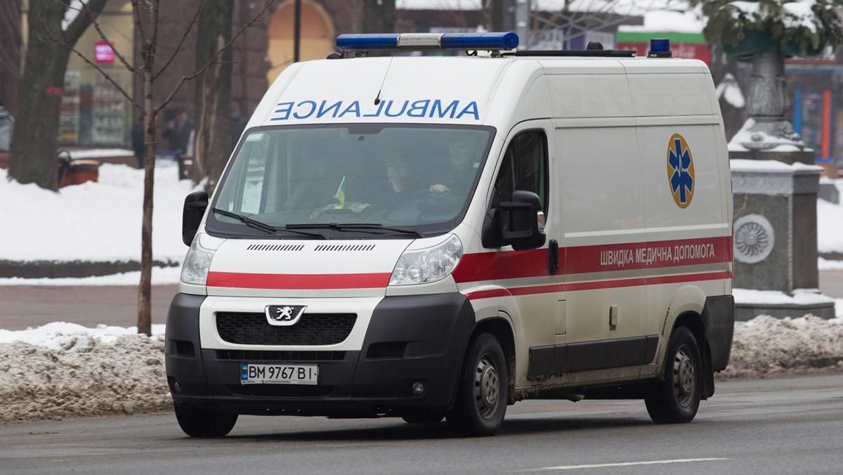 У Львові легковик жорстко зніс жінку на переході - Львів У Львові легковик жорстко зніс жінку на переході - Львів