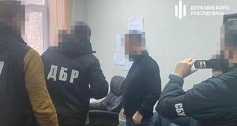 Главу Івано-Франківської митниці підозрюють у хабарництві