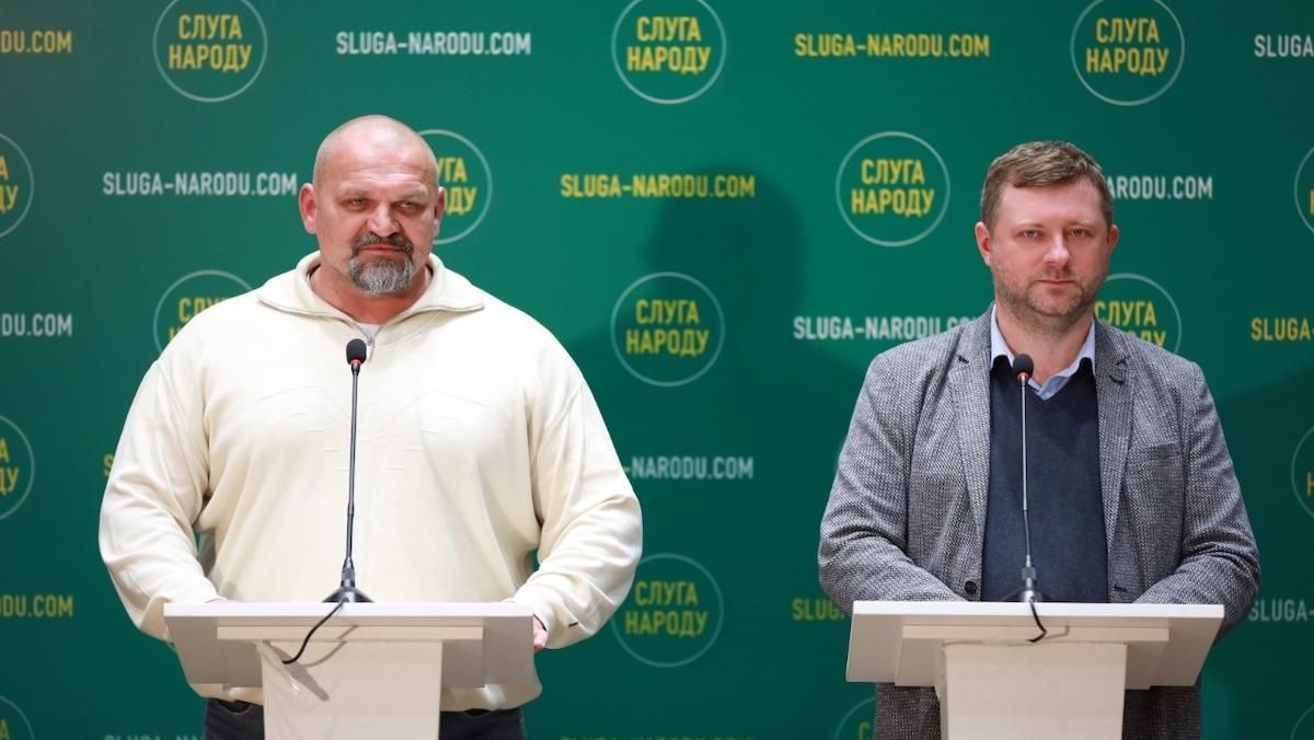 Превзошел "корабельную сосну": нардеп Василий Вирастюк громко вляпался в сексистский скандал - Украина новости - 24 Канал Превзошел "корабельную сосну": нардеп Василий Вирастюк громко вляпался в сексистский скандал - Украина новости - 24 Канал