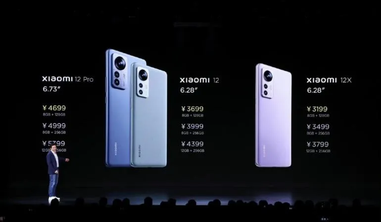 Ціни на лінійку смартфонів Xiaomi 12