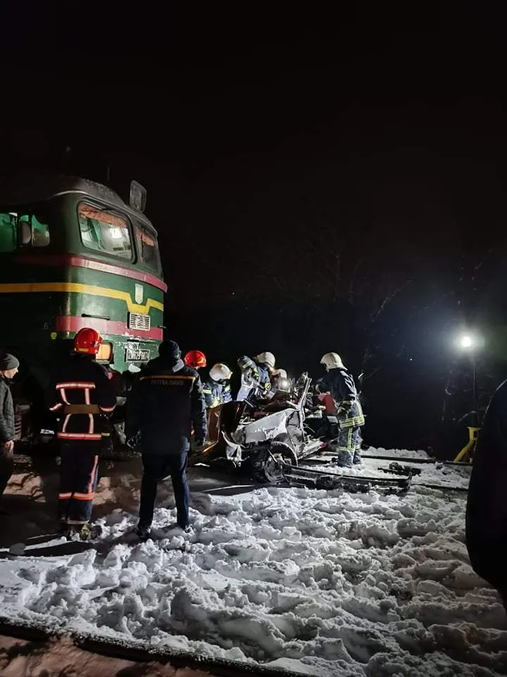 ДТП Івано-Франківськ поїзд ДТП Івано-Франківськ поїзд