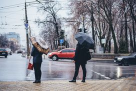 Які події українці назвали головними в Україні та світі у 2021 році