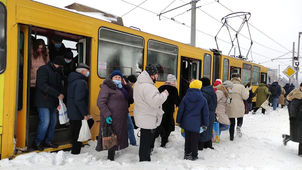 У Львові відновлюють пільговий проїзд для пенсіонерів: з якого числа - Львів