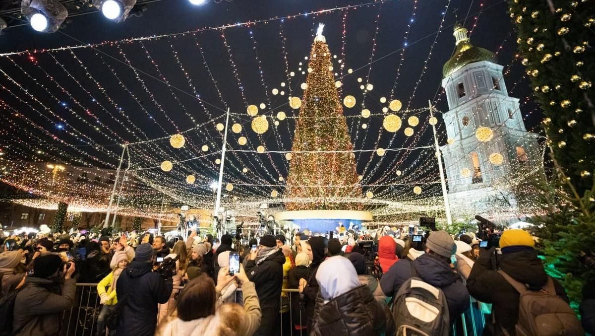 Почти 300 мероприятий: в КГГА утвердили программу новогодних празднований в Киеве