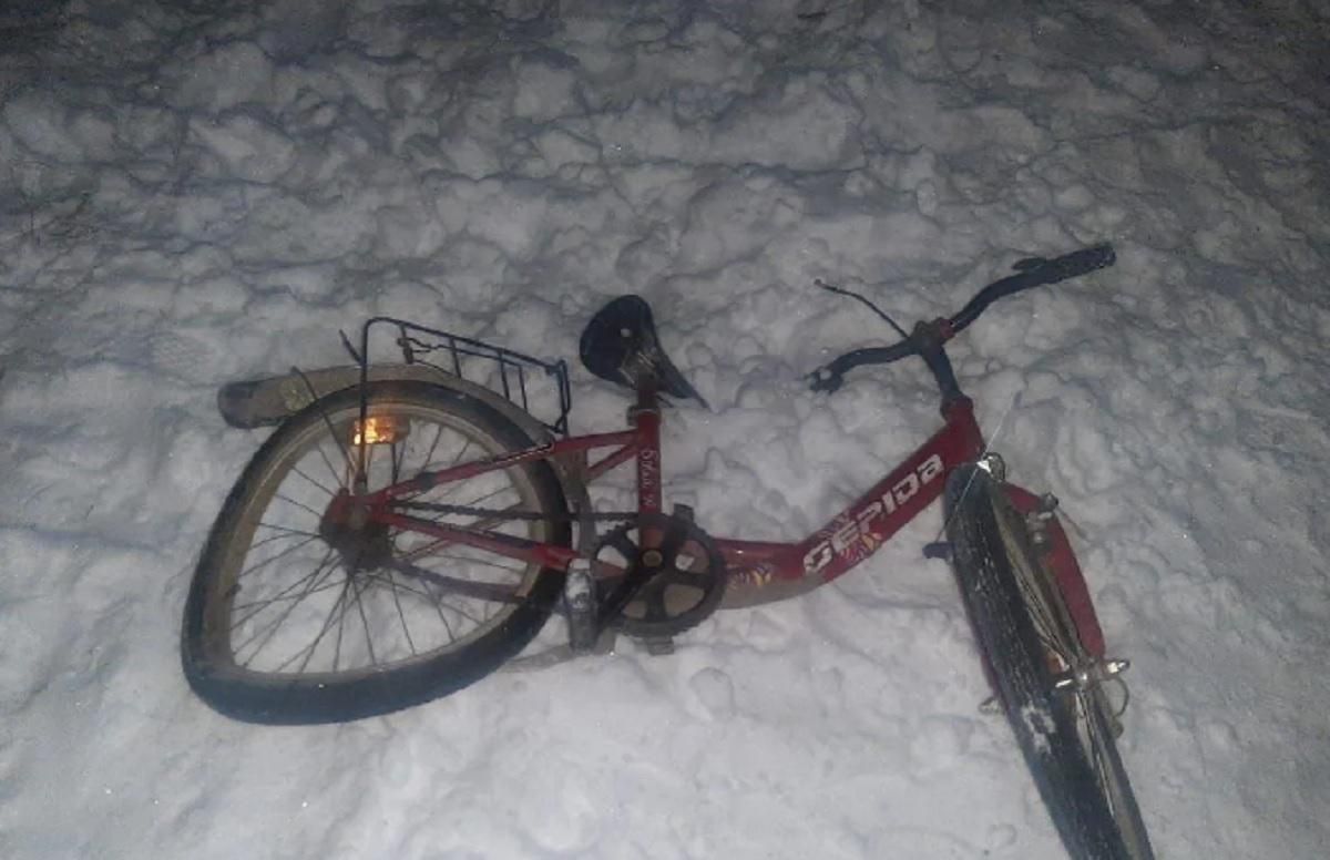 Протягнув на капоті та хотів втекти: деталі страшної ДТП з дітьми на Закарпатті - Україна новини - 24 Канал Протягнув на капоті та хотів втекти: деталі страшної ДТП з дітьми на Закарпатті - Україна новини - 24 Канал