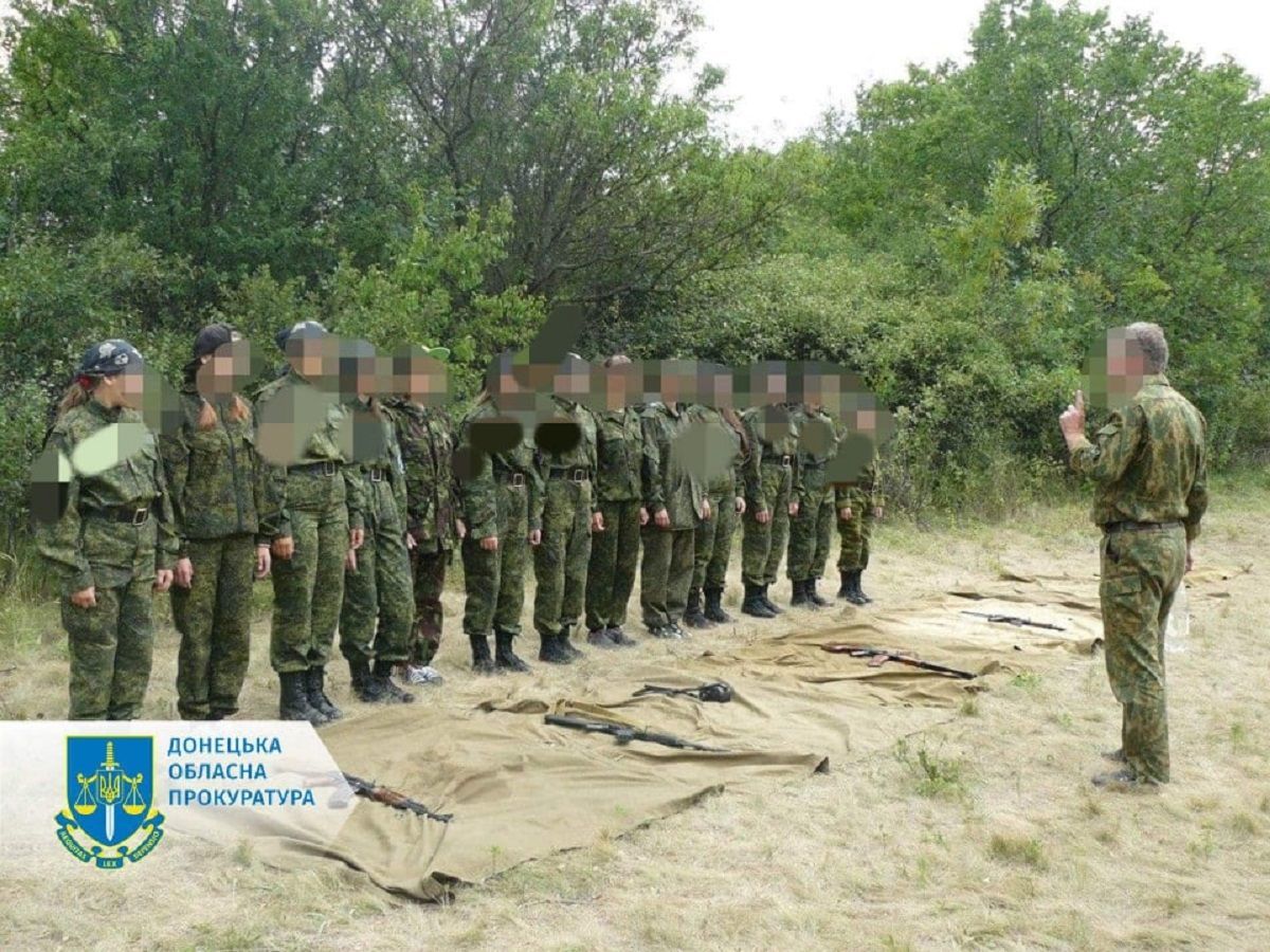 На Донеччині судитимуть засновника дитячих військових клубів окупантів - Новини Росії і України - 24 Канал