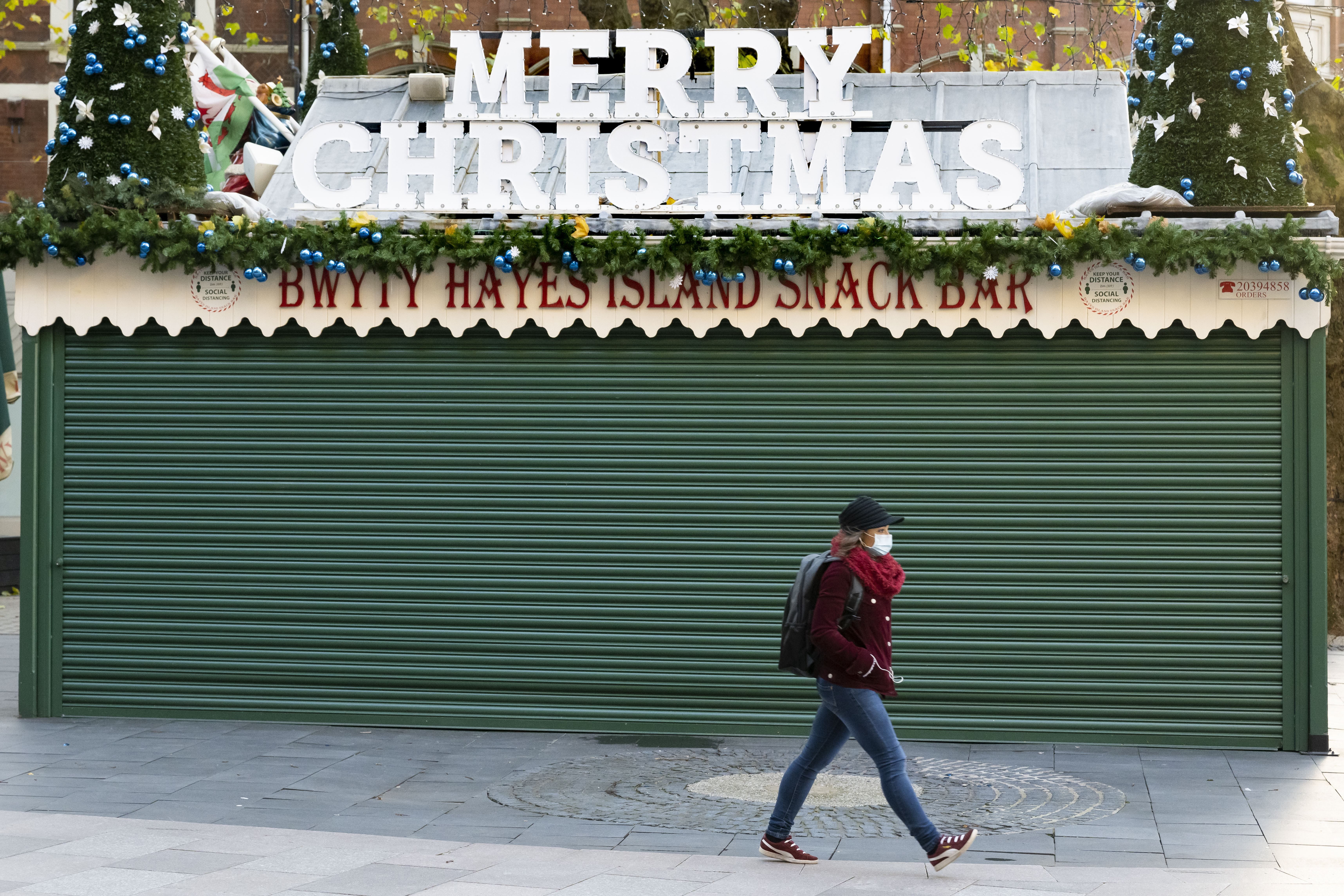 Подарунок на Різдво: у Великій Британії банк помилково відправив клієнтам 130 мільйонів фунтів - 24 Канал Подарунок на Різдво: у Великій Британії банк помилково відправив клієнтам 130 мільйонів фунтів - 24 Канал