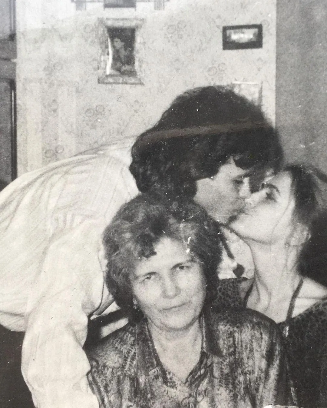 Ольга Сумська з Віталієм Борисюком і свекрухою Ольга Сумська з Віталієм Борисюком і свекрухою