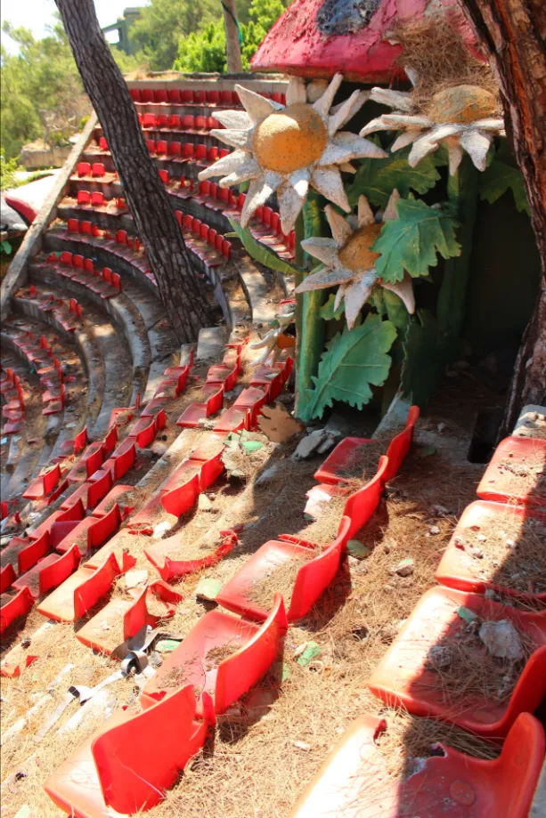 Закинутий курорт в Туреччині Закинутий курорт в Туреччині