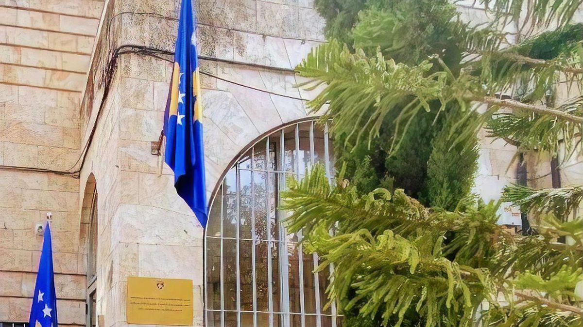 Загрожував нацбезпеці: Косово висилає з країни російського дипломата - Новини росії - 24 Канал Загрожував нацбезпеці: Косово висилає з країни російського дипломата - Новини росії - 24 Канал