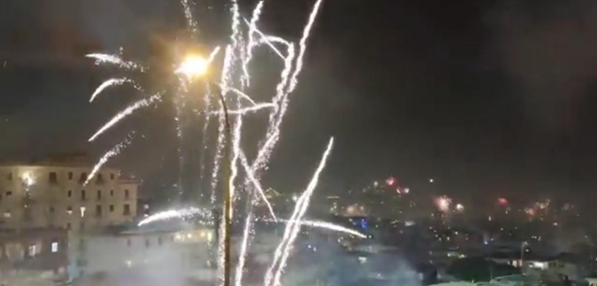 Потеря руки и глаза: в Италии в новогоднюю ночь 16 человек пострадали от петард и фейерверков Потеря руки и глаза: в Италии в новогоднюю ночь 16 человек пострадали от петард и фейерверков