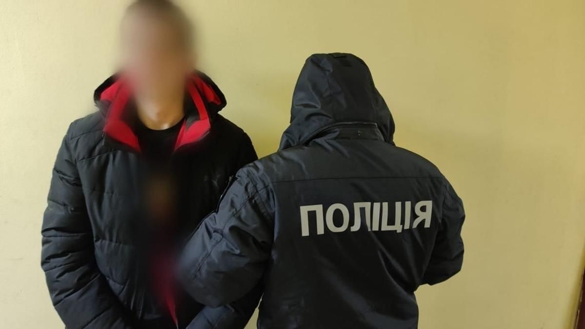 Під Києвом підліток ледве не вбив чоловіка через гаманець - Київ Під Києвом підліток ледве не вбив чоловіка через гаманець - Київ