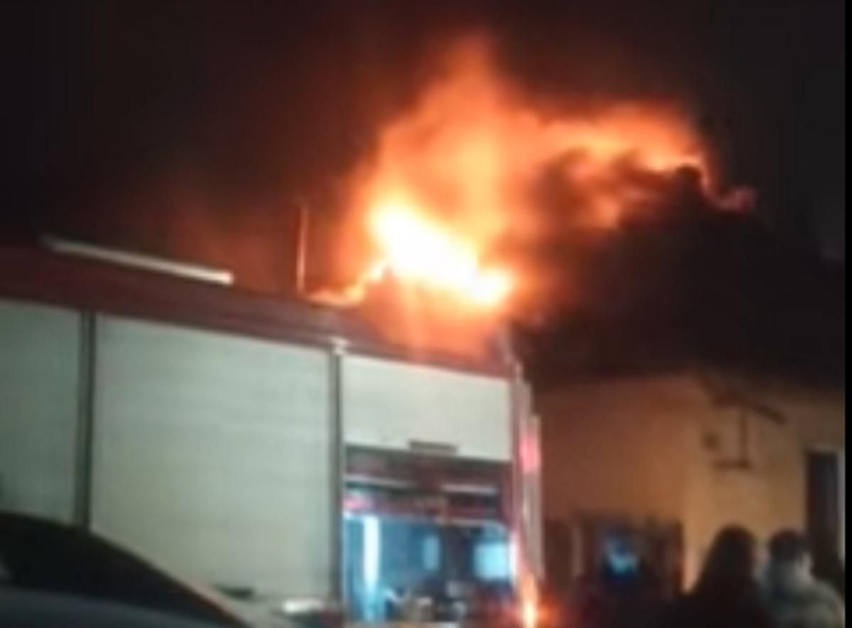 На Закарпатье в доме директора канала прогремел взрыв и вспыхнул пожар