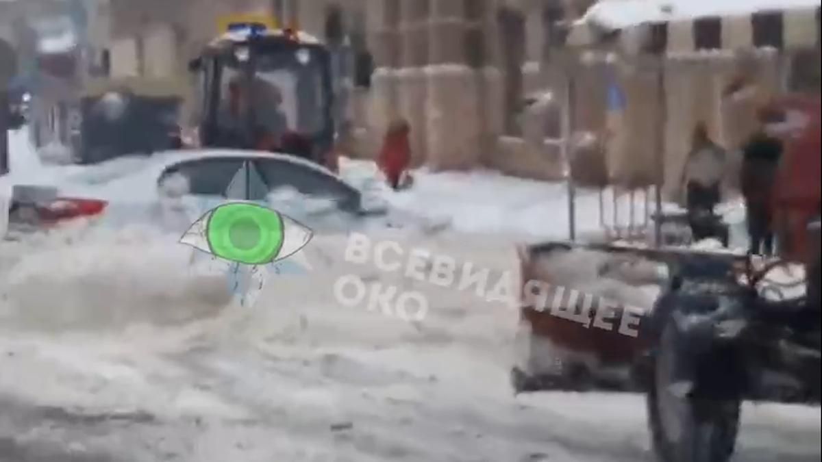 Харківські комунальники помстилися водію, який нахабно припаркувався - Новини Харків - Харків