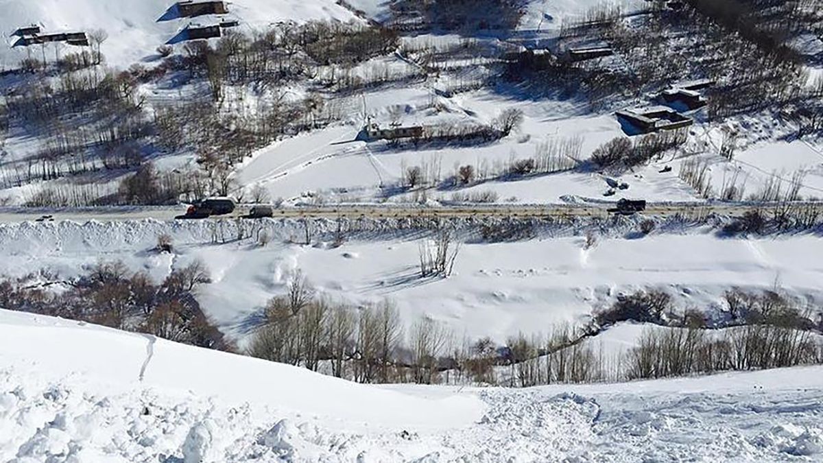 Через сходження лавини у Афганістані загибли люди - 24 Канал