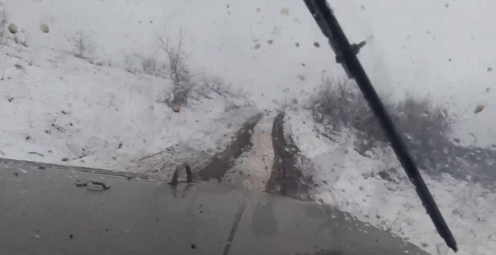 Дороги на передовой – ужасные: военные показали, как их выручает помощь партнеров Дороги на передовой – ужасные: военные показали, как их выручает помощь партнеров