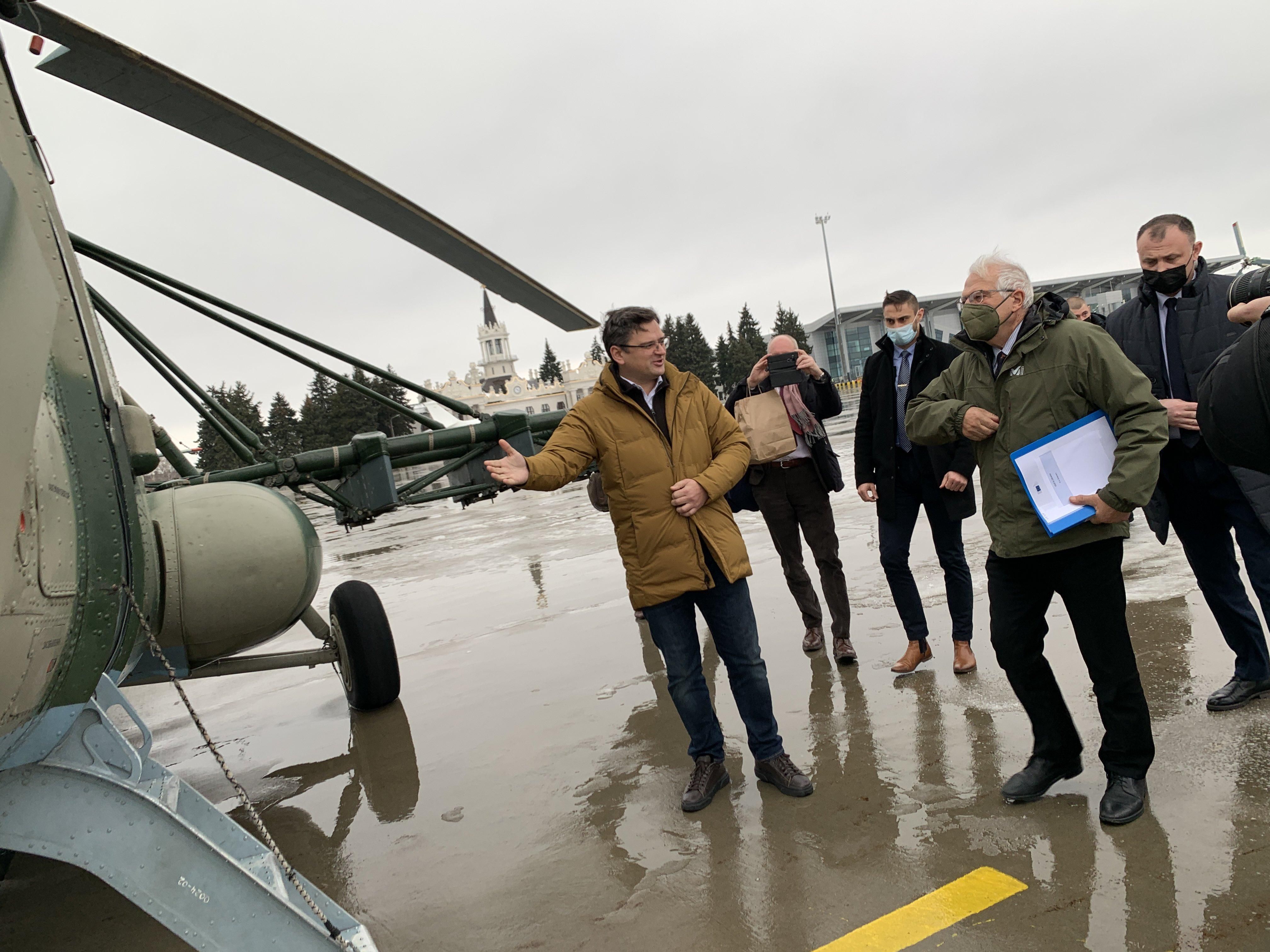 Вперше за роки війни: представник ЄС Боррель та Кулеба вирушили у Станицю Луганську - Новини Луганська сьогодні - 24 Канал