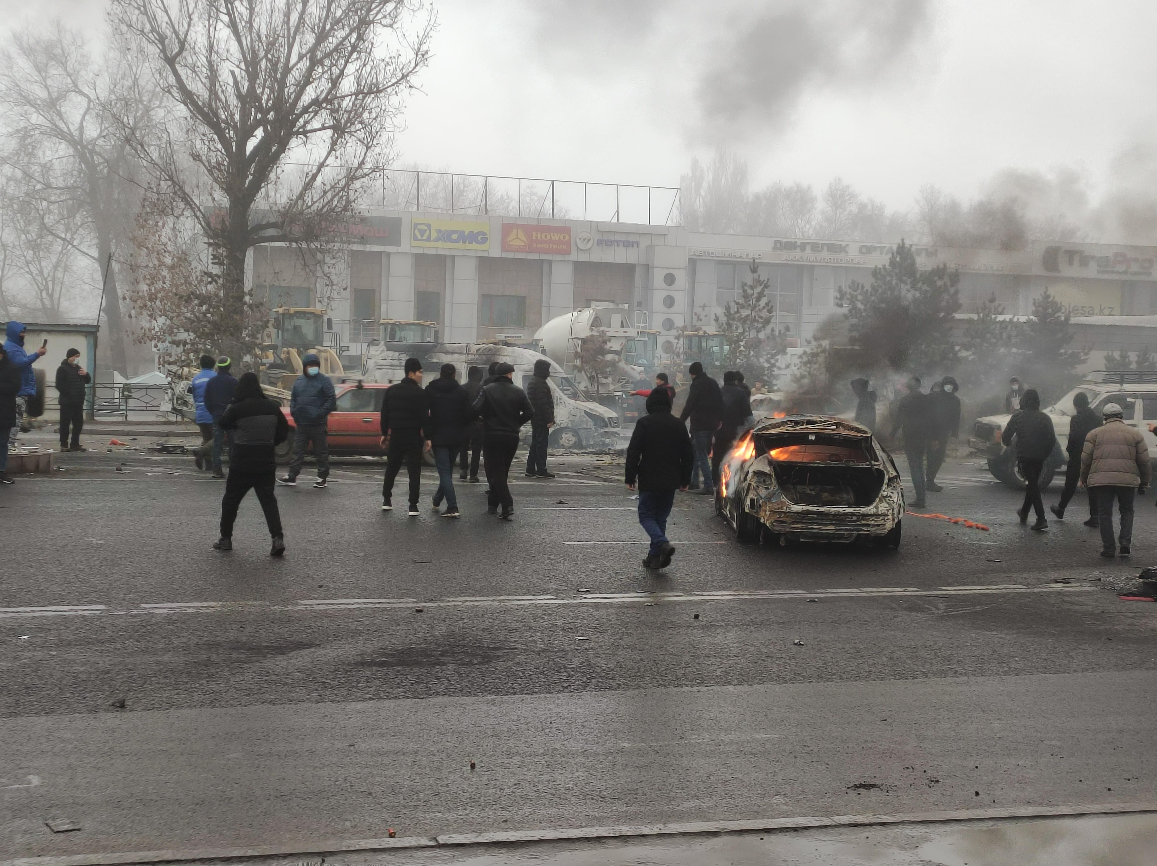 В Алмати під час протестів постраждали 500 осіб, серед них жінки та літні люди, – ЗМІ - 24 Канал