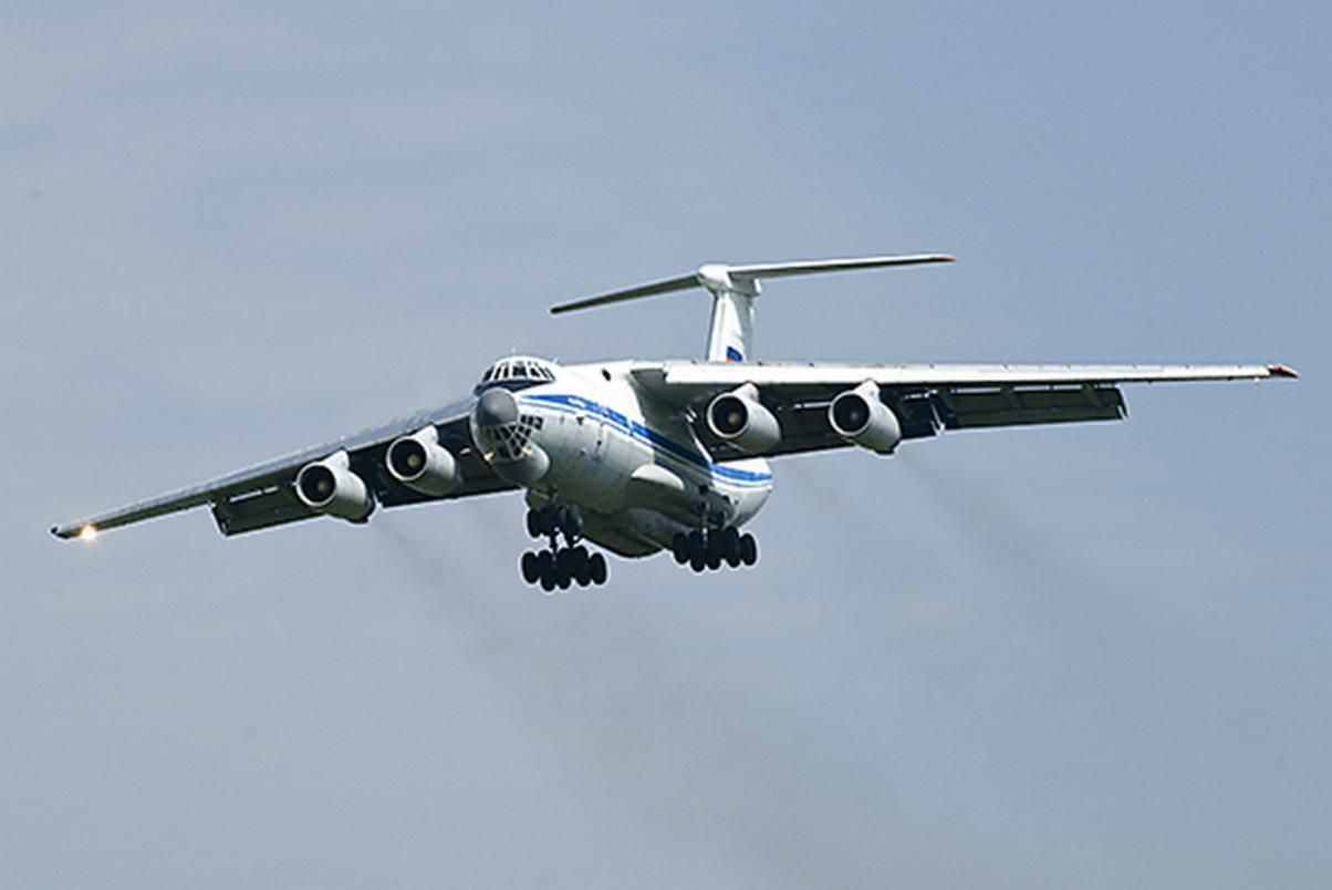Из России вылетели два борта военной авиации: вероятно, направляются в Казахстан