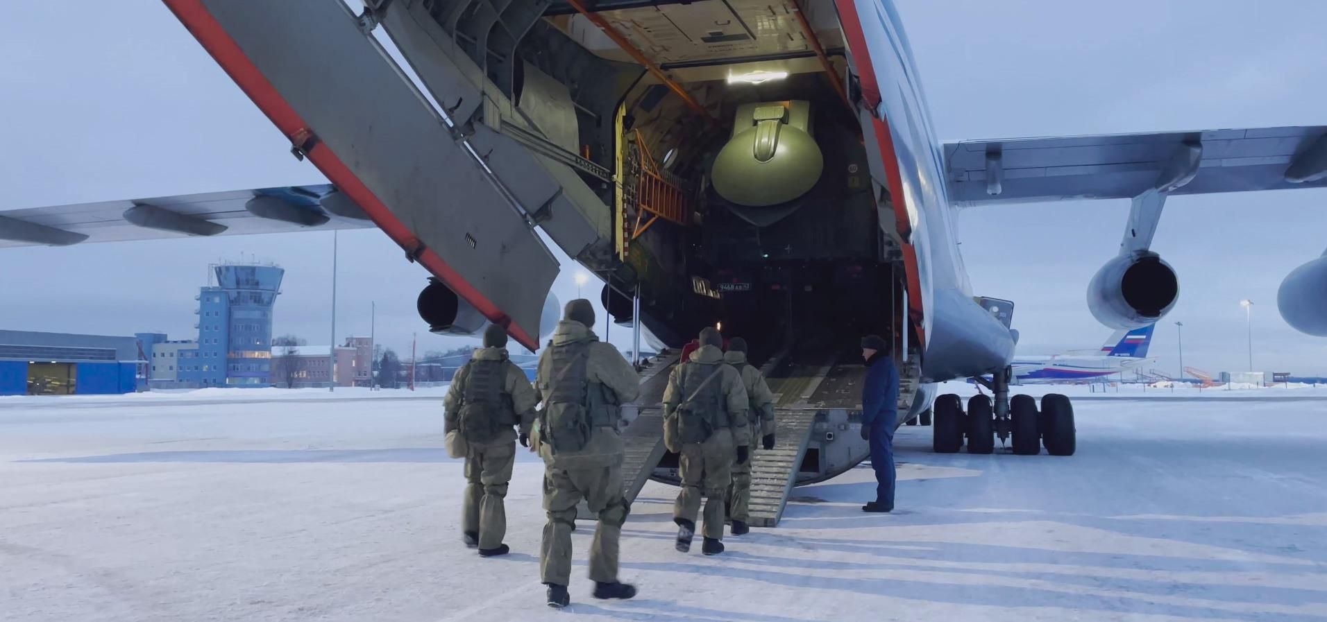 Росія відправила до Казахстану своїх десантників: промовисте відео - Гарячі новини - 24 Канал Росія відправила до Казахстану своїх десантників: промовисте відео - Гарячі новини - 24 Канал