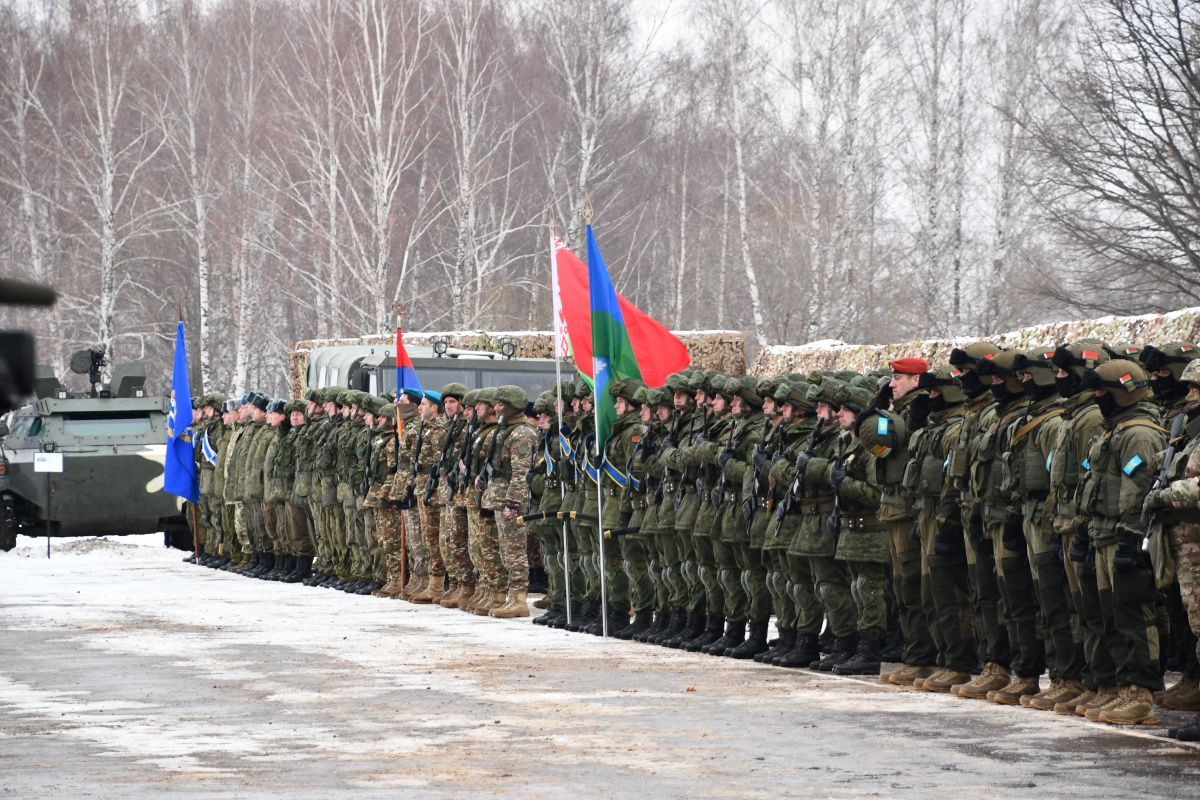 Военные подразделения России уже в Казахстане, – ОДКБ - Новости Россия - 24 Канал