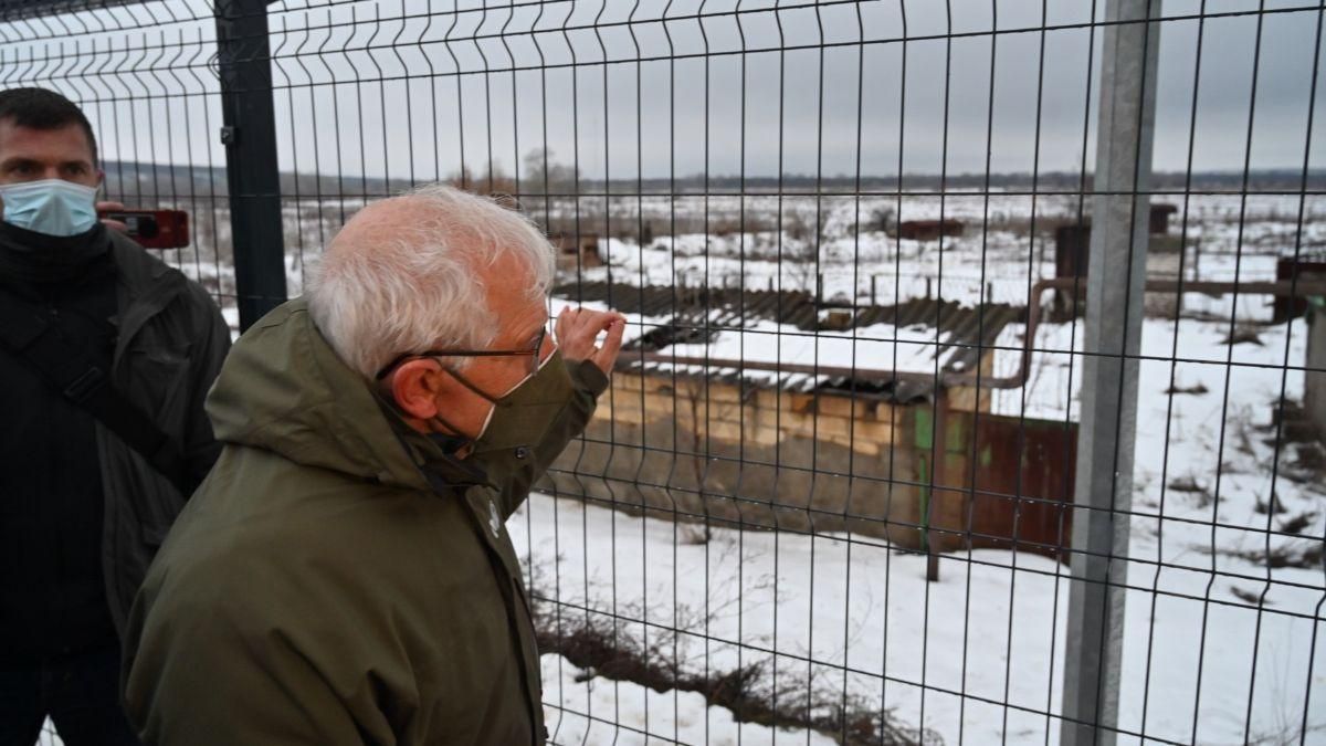 Побачив наслідки агресії Росії на власні очі, – Боррель про візит на Донбас - Україна новини - 24 Канал