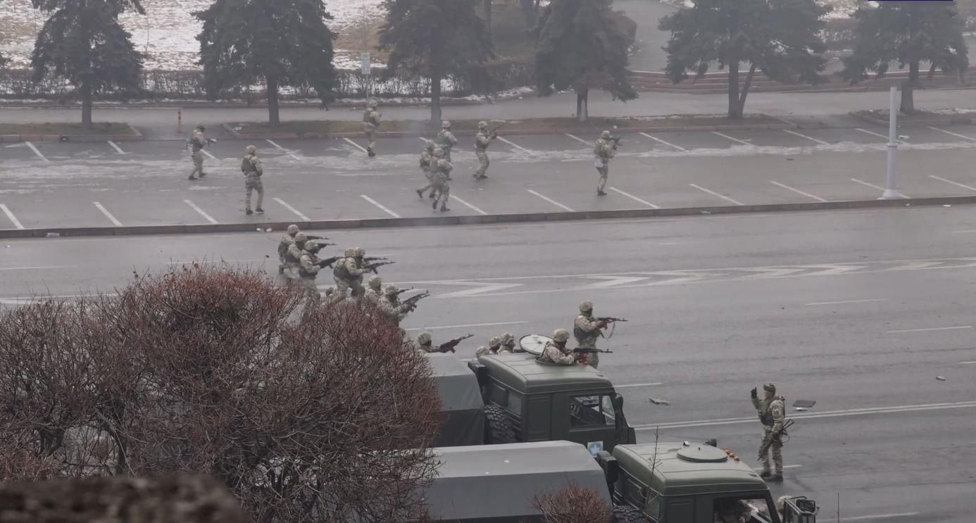 МВД Казахстана заявило о начале зачистки Алматы от протестующих