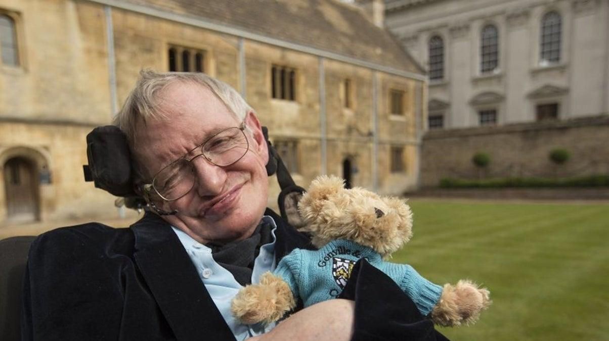 Новый дудл от Google: 80 лет со дня рождения Стивена Хокинга Новый дудл от Google: 80 лет со дня рождения Стивена Хокинга