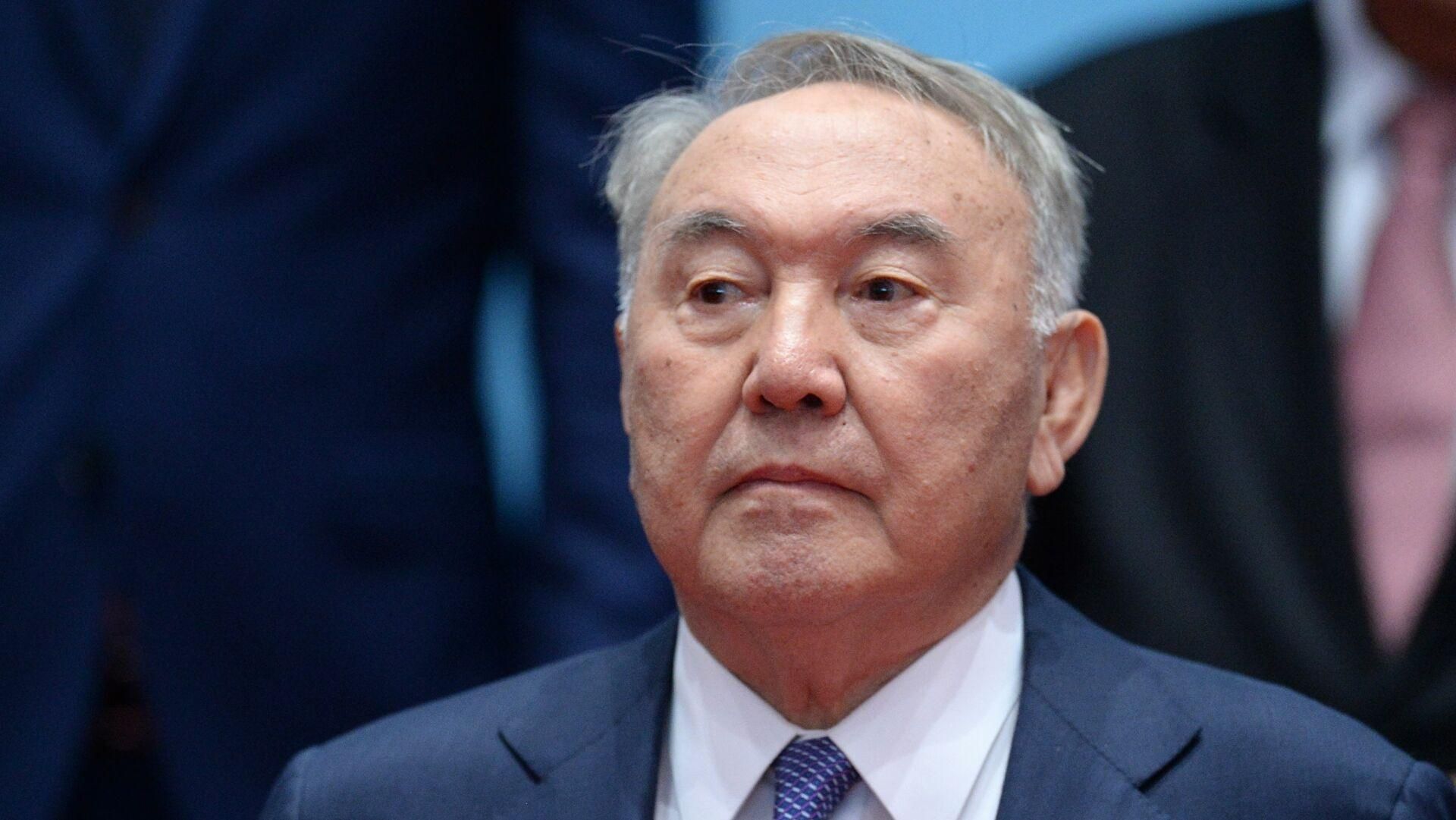 У Назарбаева говорят, что он не сбегал и находится в Казахстане
