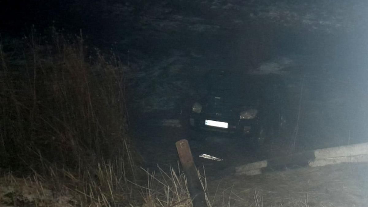 На Прикарпатье в аварии погиб младенец: еще два человека в больнице На Прикарпатье в аварии погиб младенец: еще два человека в больнице