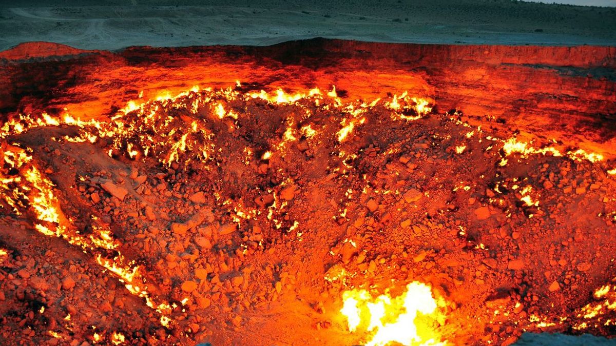 У Туркменістані загасять "Браму пекла", що палає понад 50 років - 24 Канал