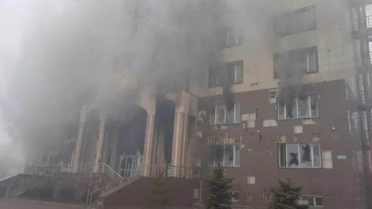 "Звільніть площу, будем розстрілювати": як розправились з мітингарями в Алмати - Новини росії - 24 Канал "Звільніть площу, будем розстрілювати": як розправились з мітингарями в Алмати - Новини росії - 24 Канал