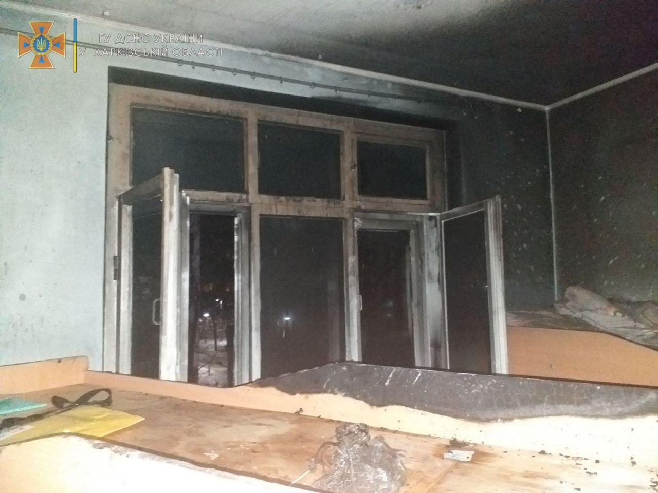 В общежитии Харьковского университета произошел пожар: эвакуировали более 100 человек