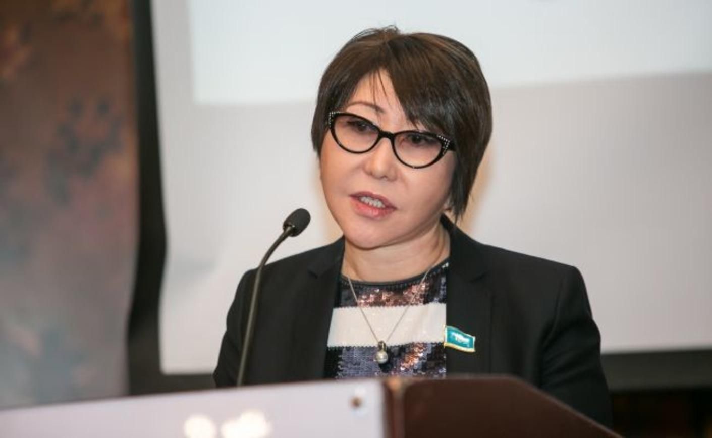 "Всі ваші майдани через метадон": депутатка з Казахстану назвала мітингарів наркоманами - Україна новини - 24 Канал "Всі ваші майдани через метадон": депутатка з Казахстану назвала мітингарів наркоманами - Україна новини - 24 Канал