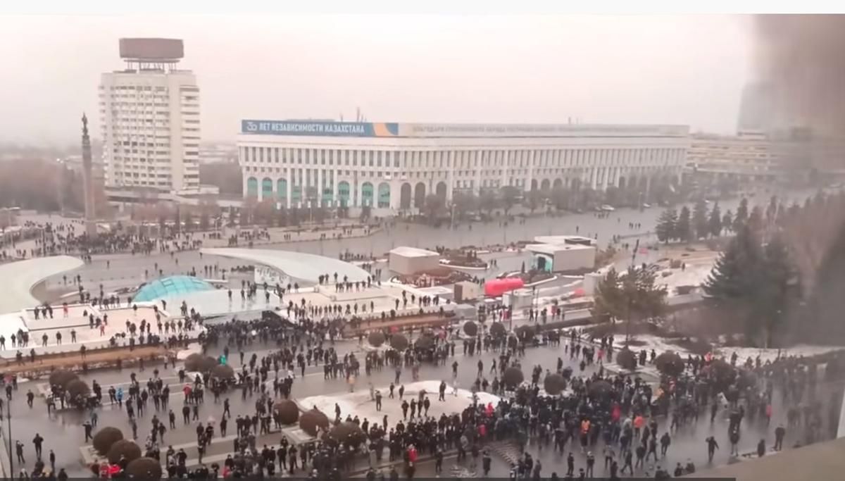 В Казахстане сообщили о 164 погибших во время столкновений: среди них 3 детей