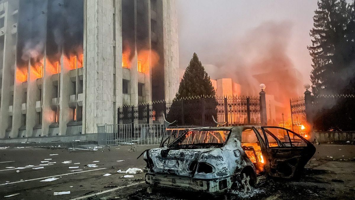 До тисячі людей: влада заявила про затримання протестувальників у Алмати - 24 Канал